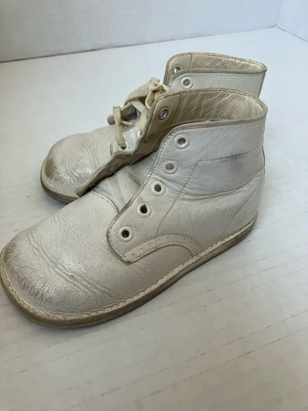 Vintage Cream Leather Lace-Up Baby Boots